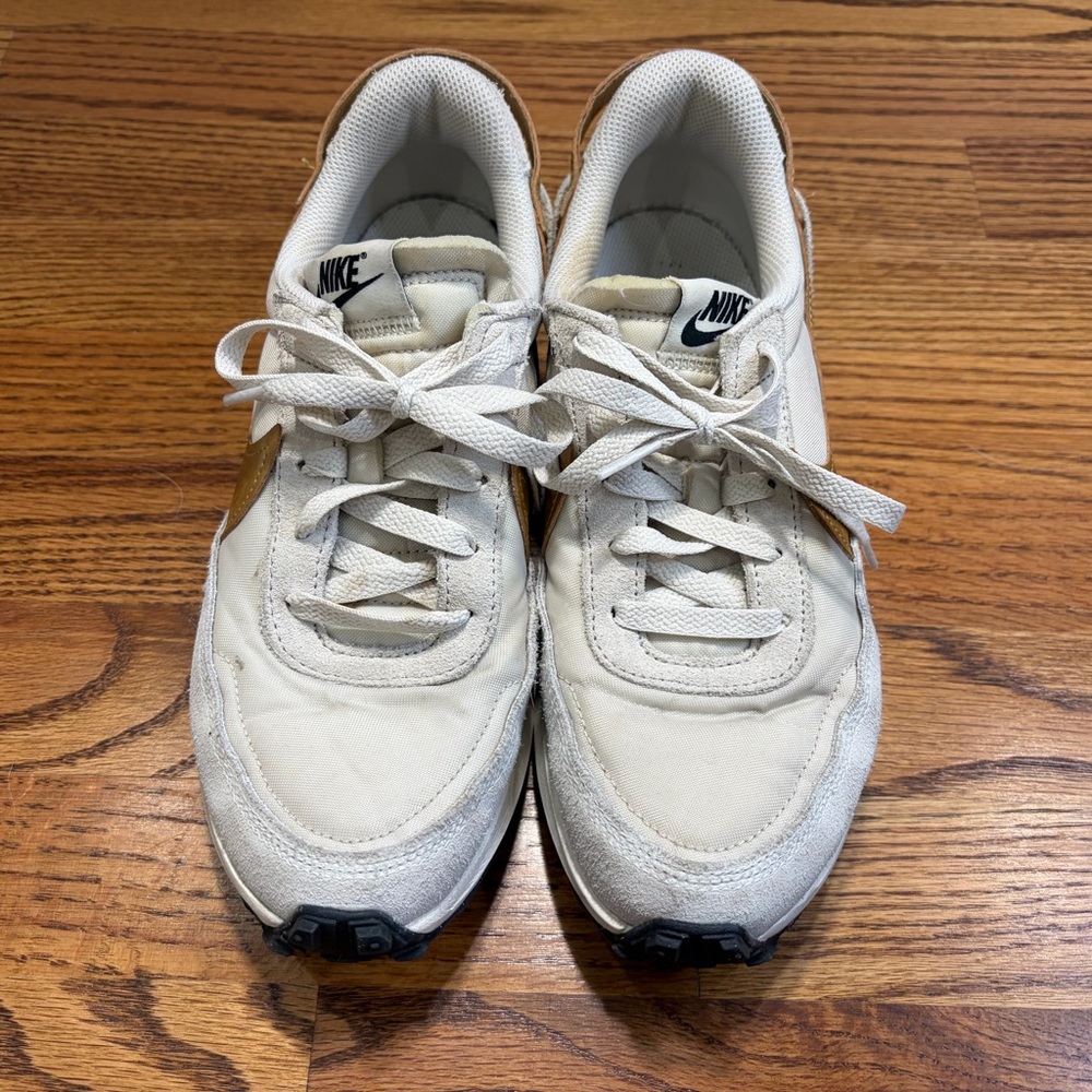 Nike Waffle Debut Running Shoe - Off-White & Gold - Picture 5 of 11